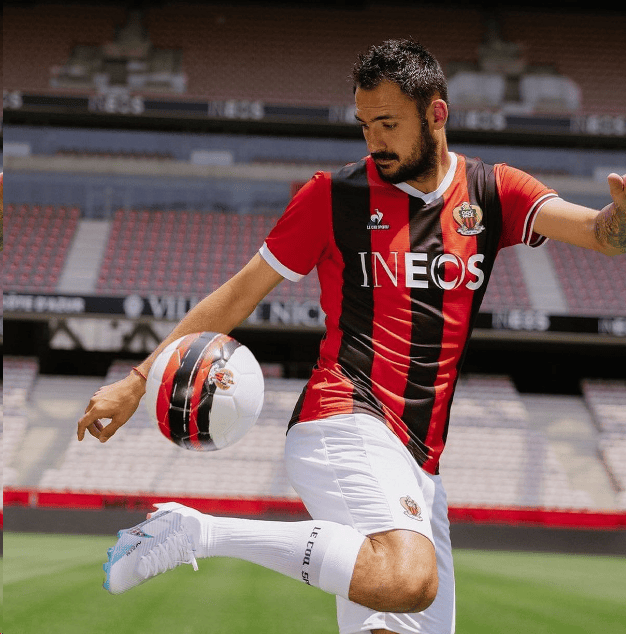 开云体育中国官方网站-巴黎圣日耳曼对尼斯