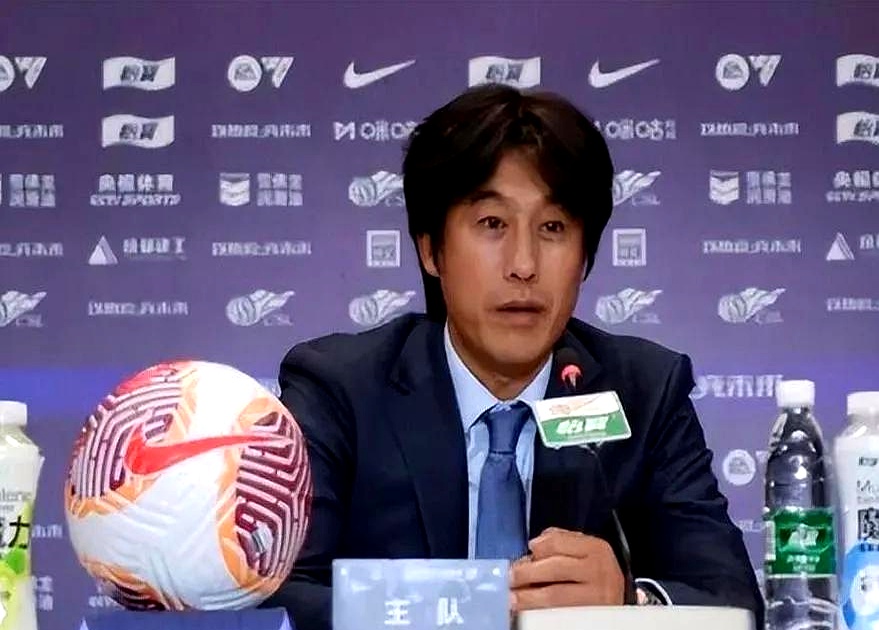 开云体育中国官方网站-转折点上海海港刷新队史纪录，NBA常规赛关键时刻攻防权衡，底气十足，阵容厚度经受考验