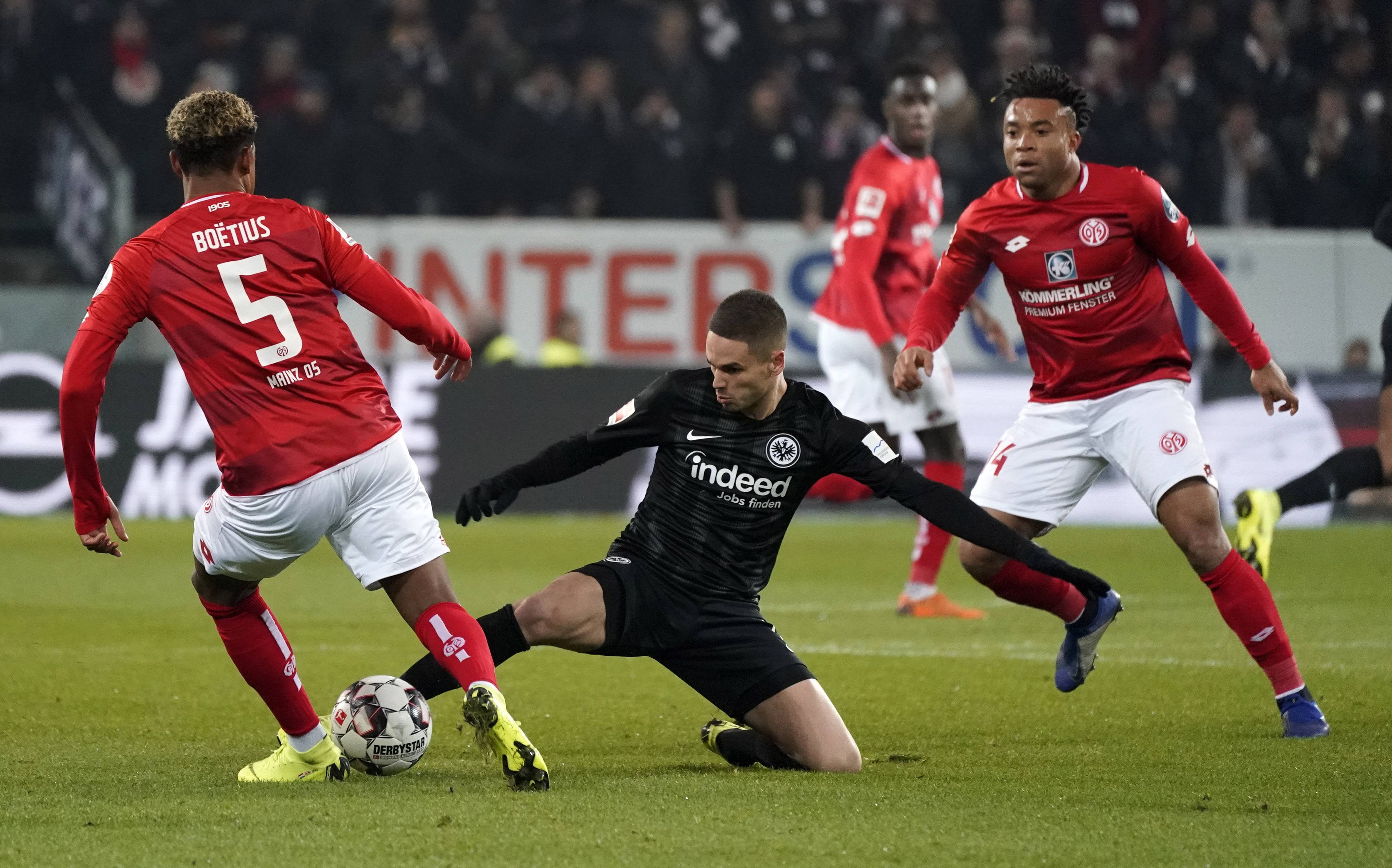 开云体育中国官方网站-转折点皇家马德里状态回暖；荷甲冲刺阶段攻防权衡；信心回归；球队文化再被提及